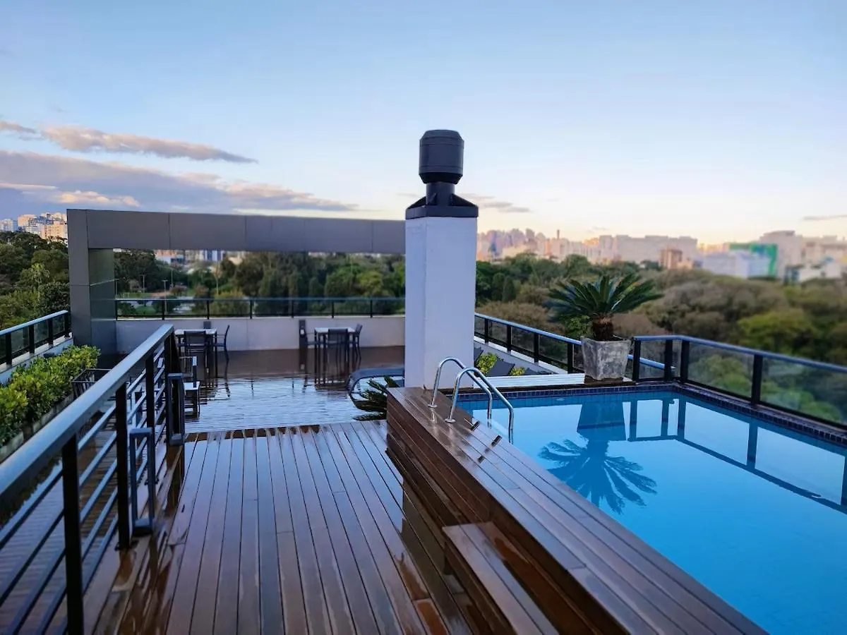 Studio Em Frente Parque Farroupilha Com Garagem Porto Alegre Lägenhet